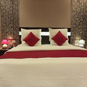 King Room Garden View